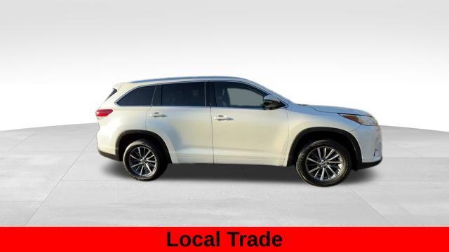 used 2017 Toyota Highlander car, priced at $18,998