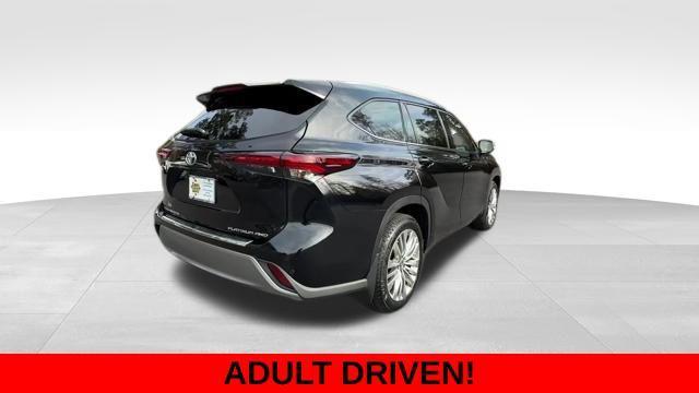 used 2024 Toyota Highlander car, priced at $46,700