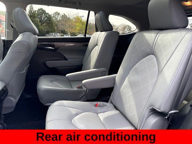 used 2024 Toyota Highlander car, priced at $46,700
