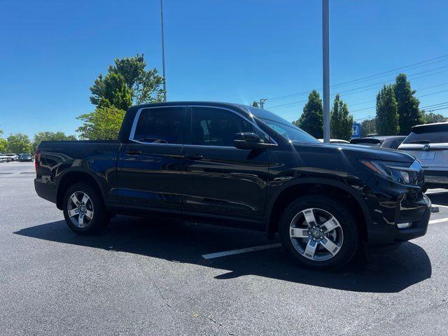 used 2025 Honda Ridgeline car, priced at $36,500