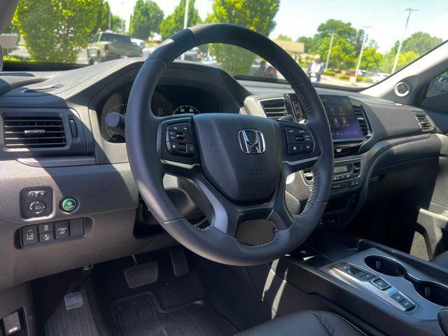 used 2025 Honda Ridgeline car, priced at $36,500