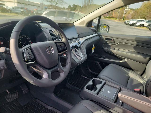 new 2026 Honda Odyssey car, priced at $41,637