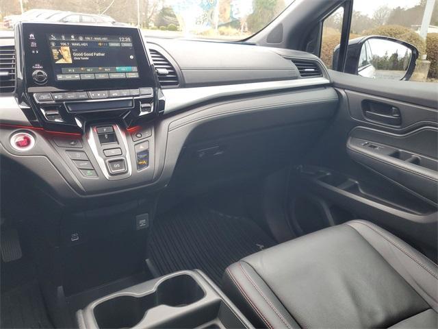 used 2023 Honda Odyssey car, priced at $32,500