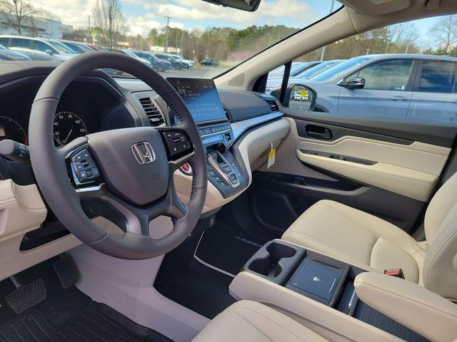 new 2026 Honda Odyssey car, priced at $41,637