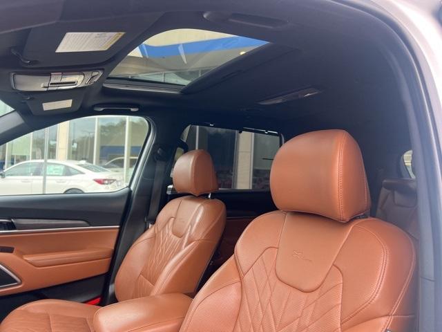 used 2024 Kia Telluride car, priced at $37,000