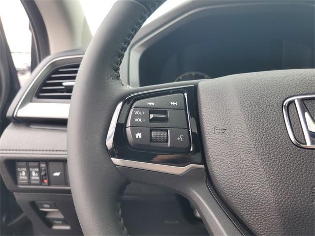 new 2026 Honda Odyssey car, priced at $44,290