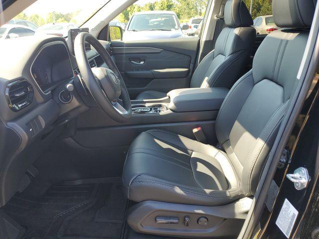 new 2026 Honda Pilot car, priced at $54,385