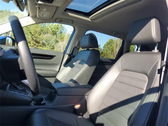 used 2025 Honda CR-V car, priced at $32,500