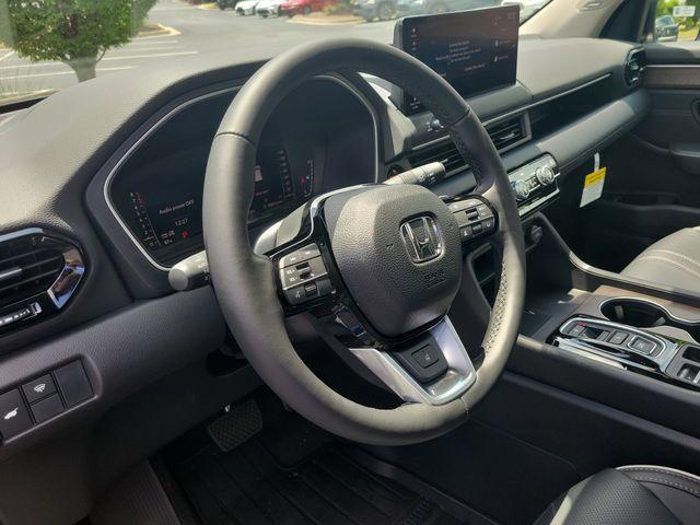 new 2026 Honda Pilot car, priced at $57,830