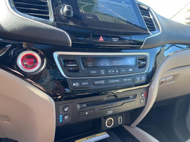 used 2021 Honda Pilot car, priced at $34,000