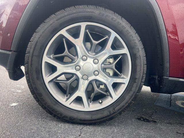 used 2019 Jeep Grand Cherokee car, priced at $19,500