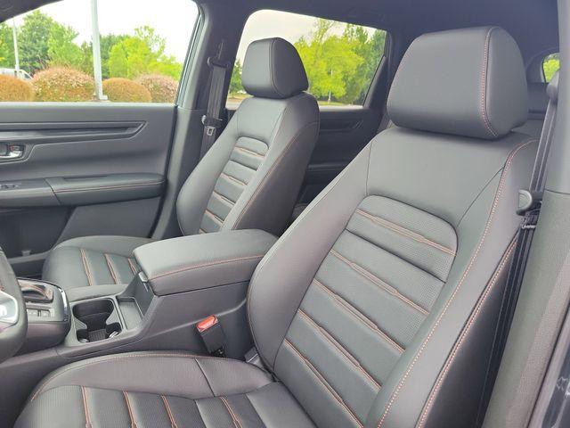 new 2026 Honda CR-V Hybrid car, priced at $39,655