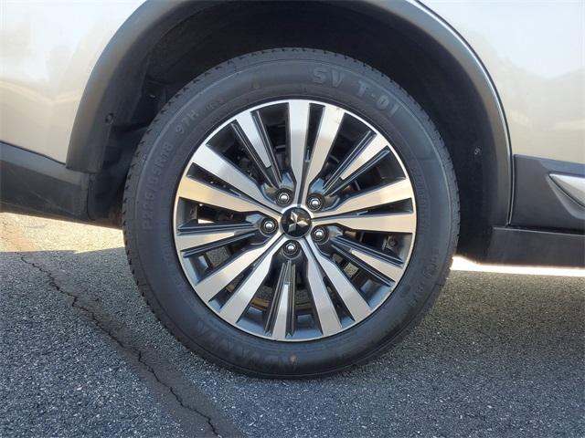 used 2020 Mitsubishi Outlander car, priced at $14,000