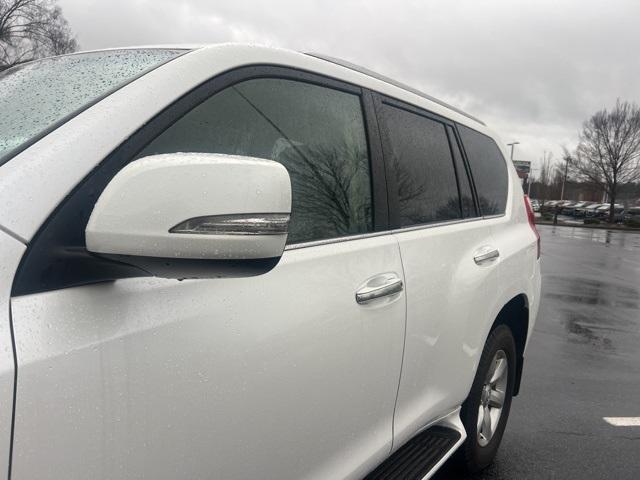 used 2011 Lexus GX 460 car, priced at $14,000