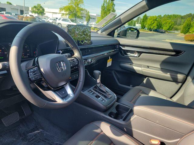 new 2026 Honda CR-V Hybrid car, priced at $43,690