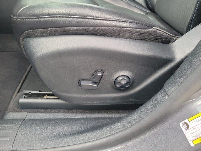 used 2020 Jeep Cherokee car, priced at $14,947
