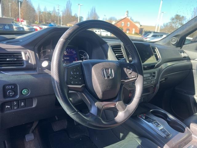 used 2022 Honda Passport car, priced at $25,950