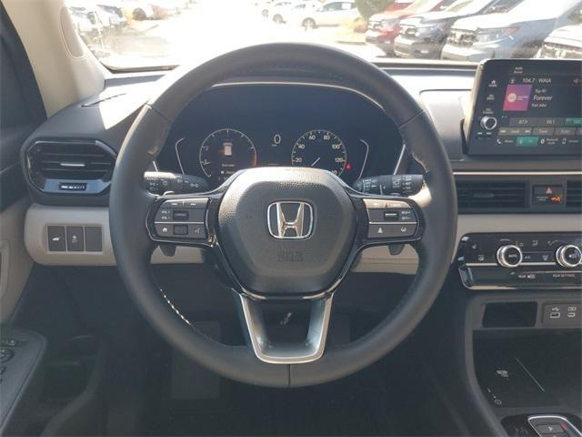 new 2025 Honda Pilot car, priced at $48,280