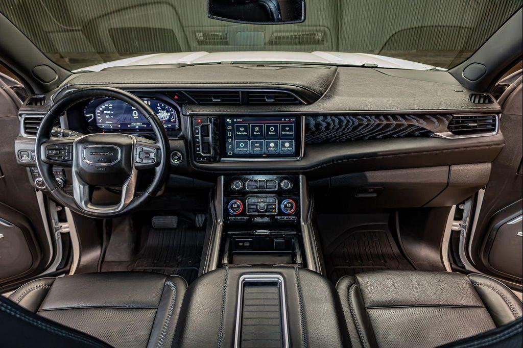 used 2023 GMC Yukon car, priced at $74,891