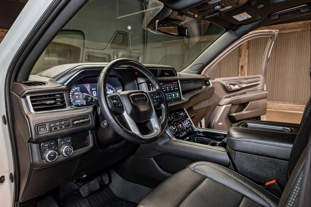 used 2023 GMC Yukon car, priced at $74,891