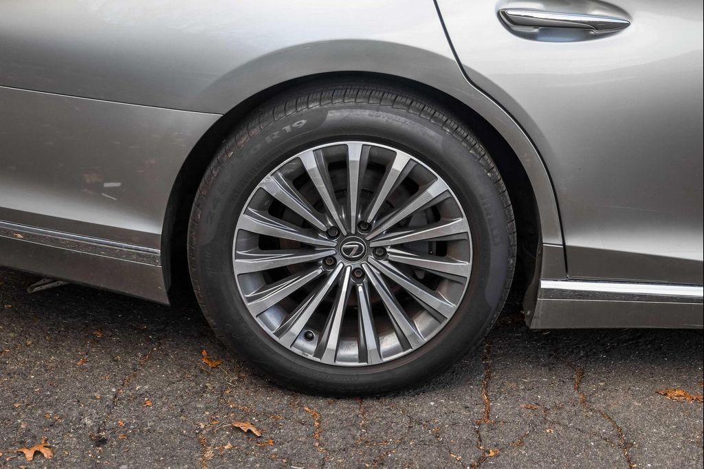 used 2024 Lexus LS 500 car, priced at $78,500