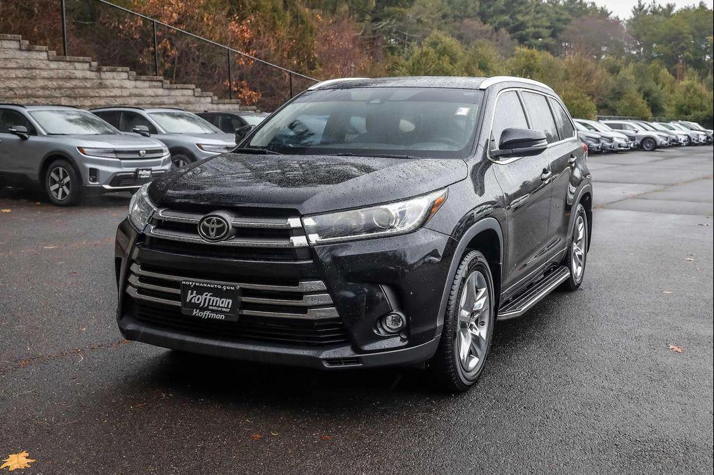 used 2019 Toyota Highlander car, priced at $32,500