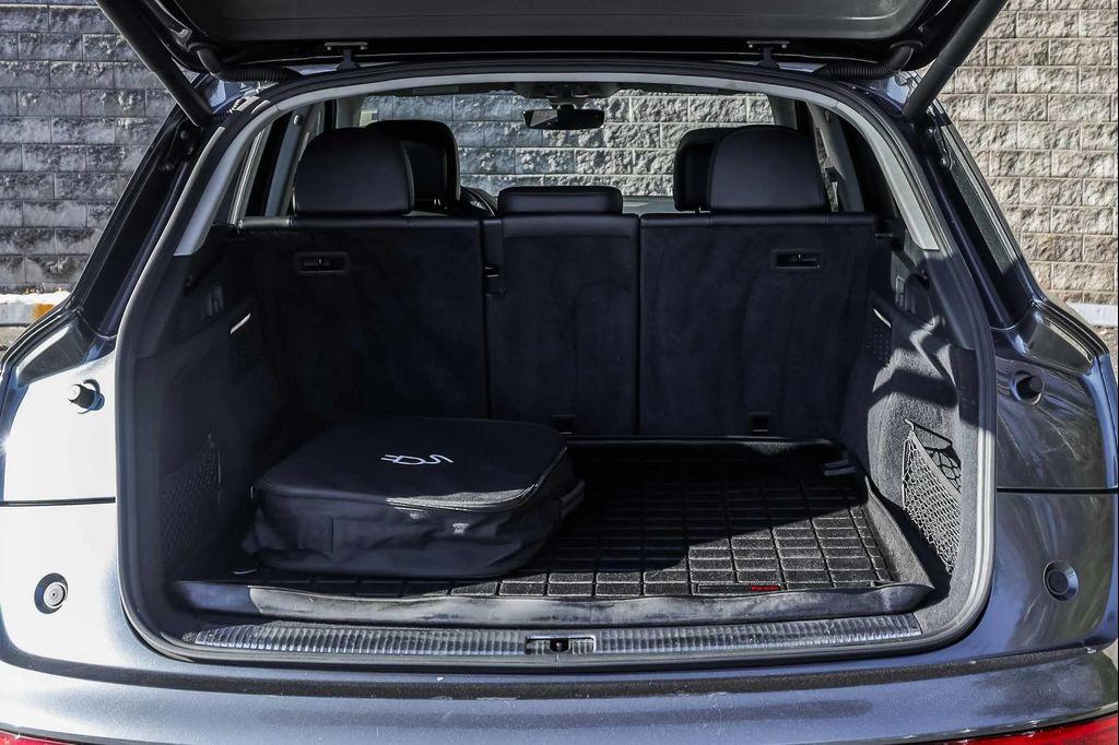 used 2020 Audi Q5 car, priced at $25,500