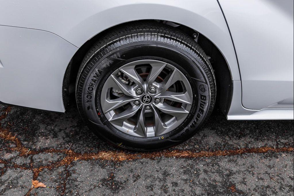used 2025 Toyota Sienna car, priced at $41,500