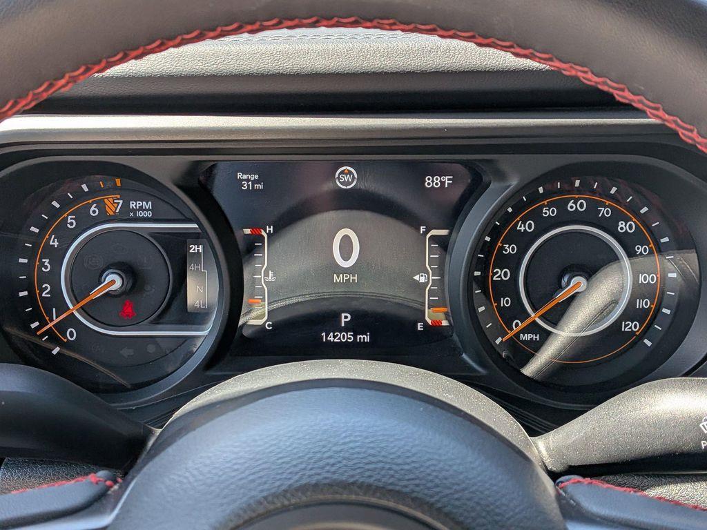 used 2024 Jeep Gladiator car, priced at $42,293