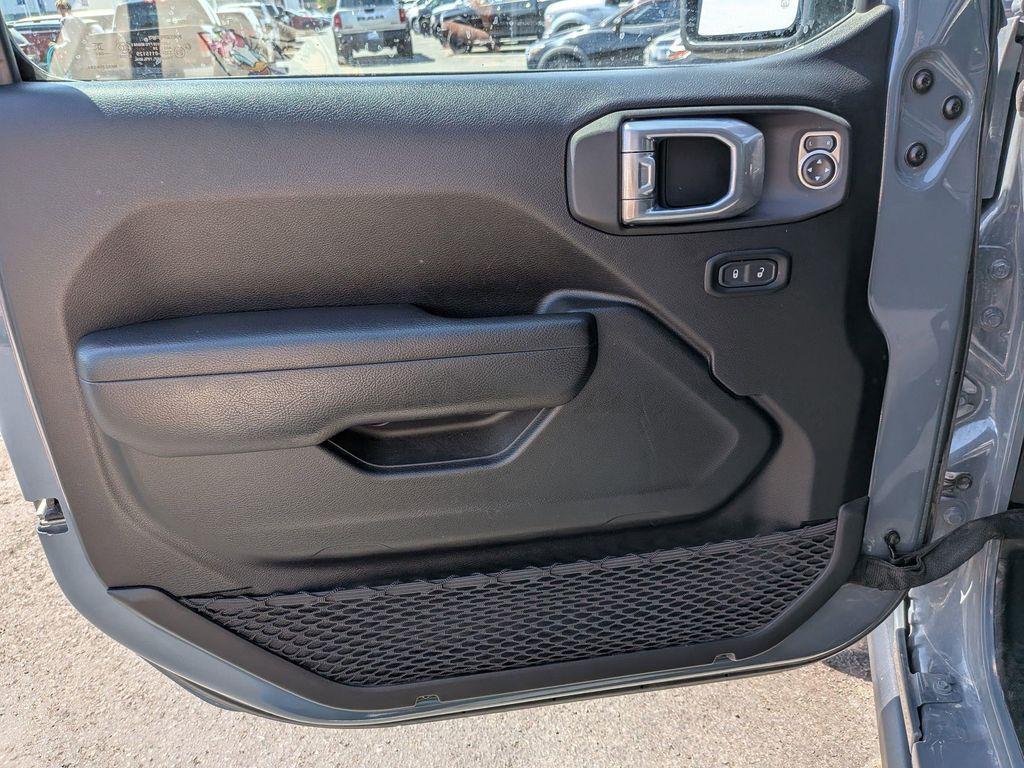 used 2024 Jeep Gladiator car, priced at $42,293