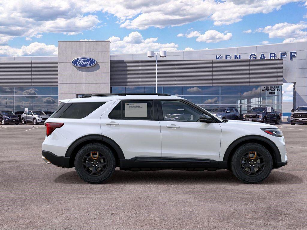 new 2027 Ford Explorer car, priced at $62,094
