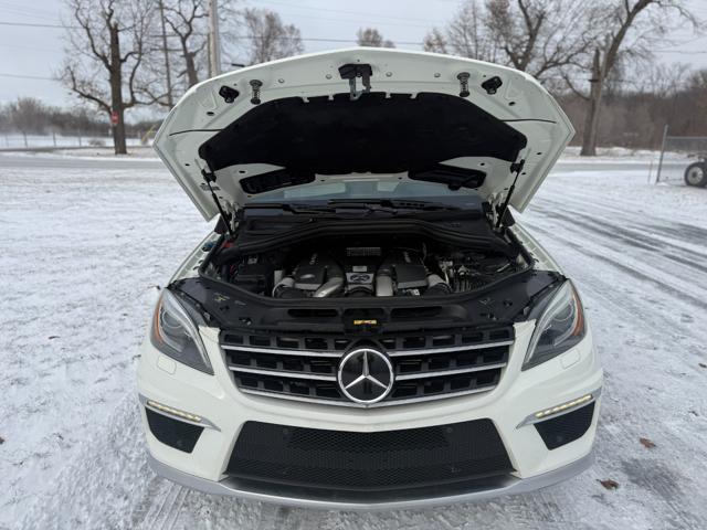 used 2012 Mercedes-Benz M-Class car, priced at $13,500
