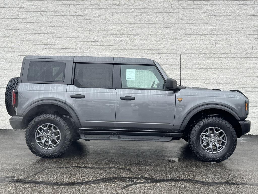 new 2025 Ford Bronco car, priced at $58,640