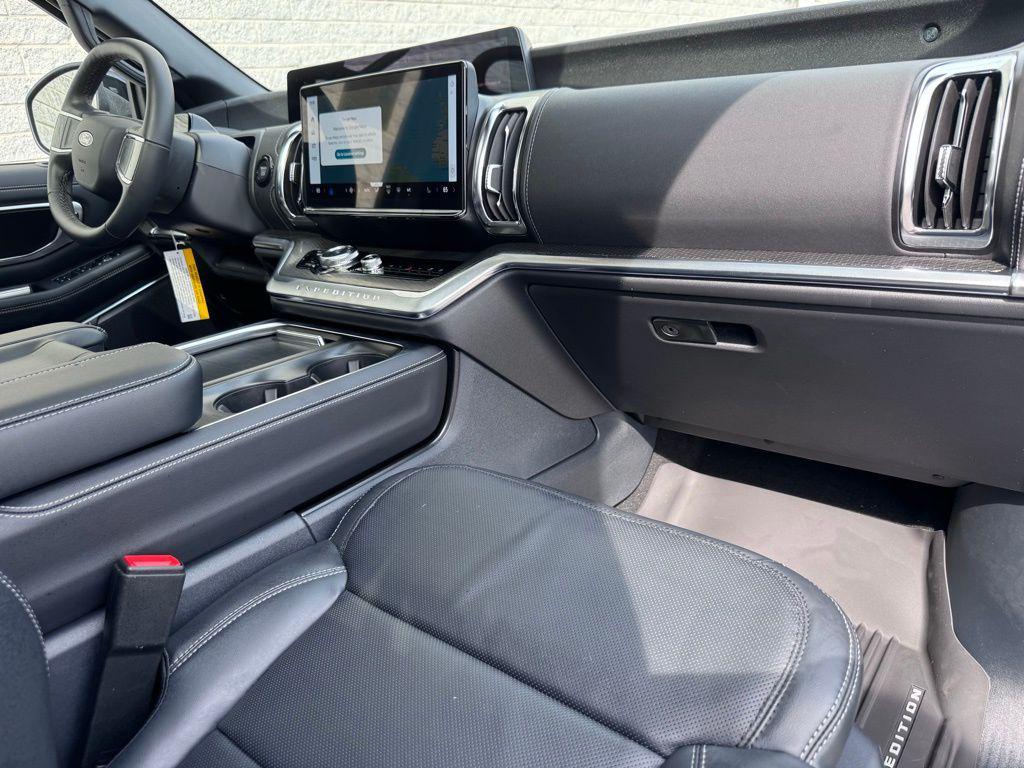 new 2026 Ford Expedition car, priced at $85,745