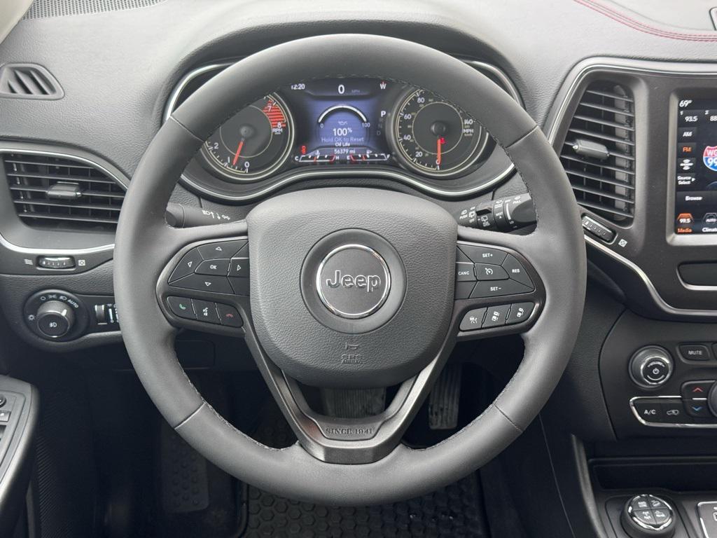 used 2022 Jeep Cherokee car, priced at $22,992