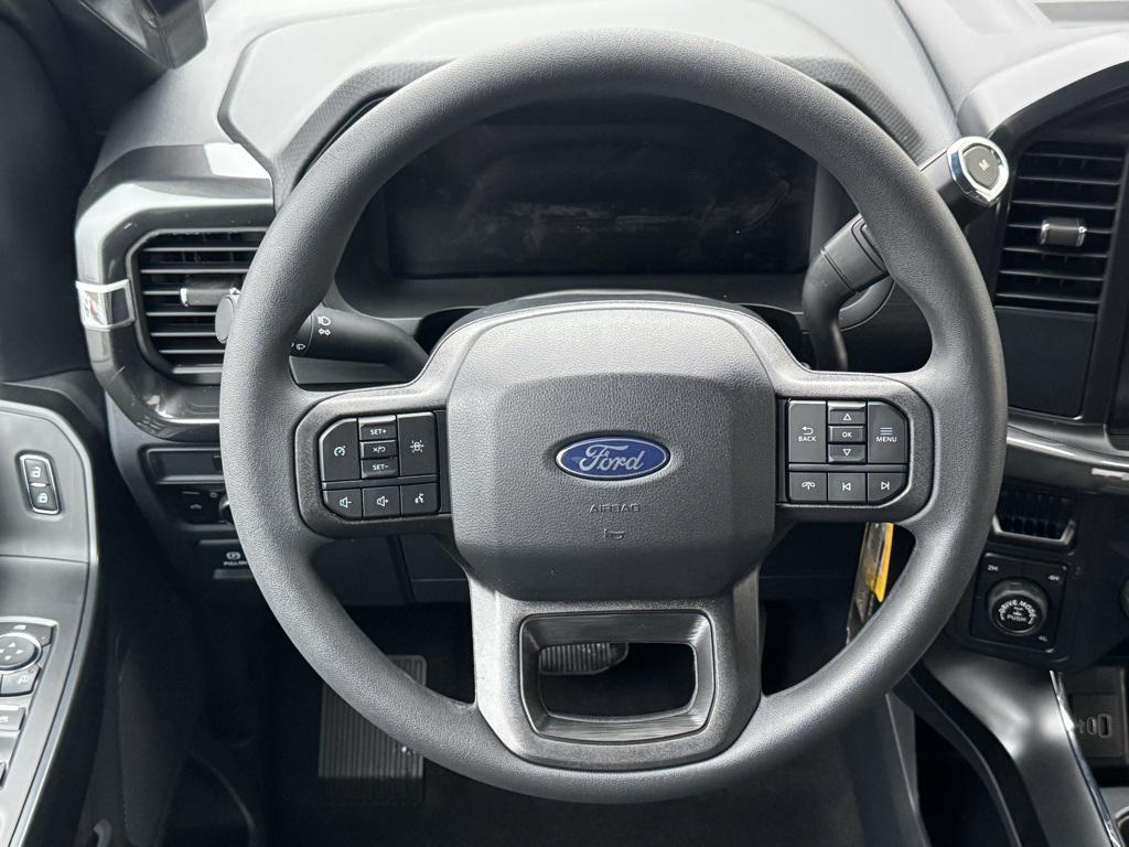 new 2025 Ford F-150 car, priced at $52,830