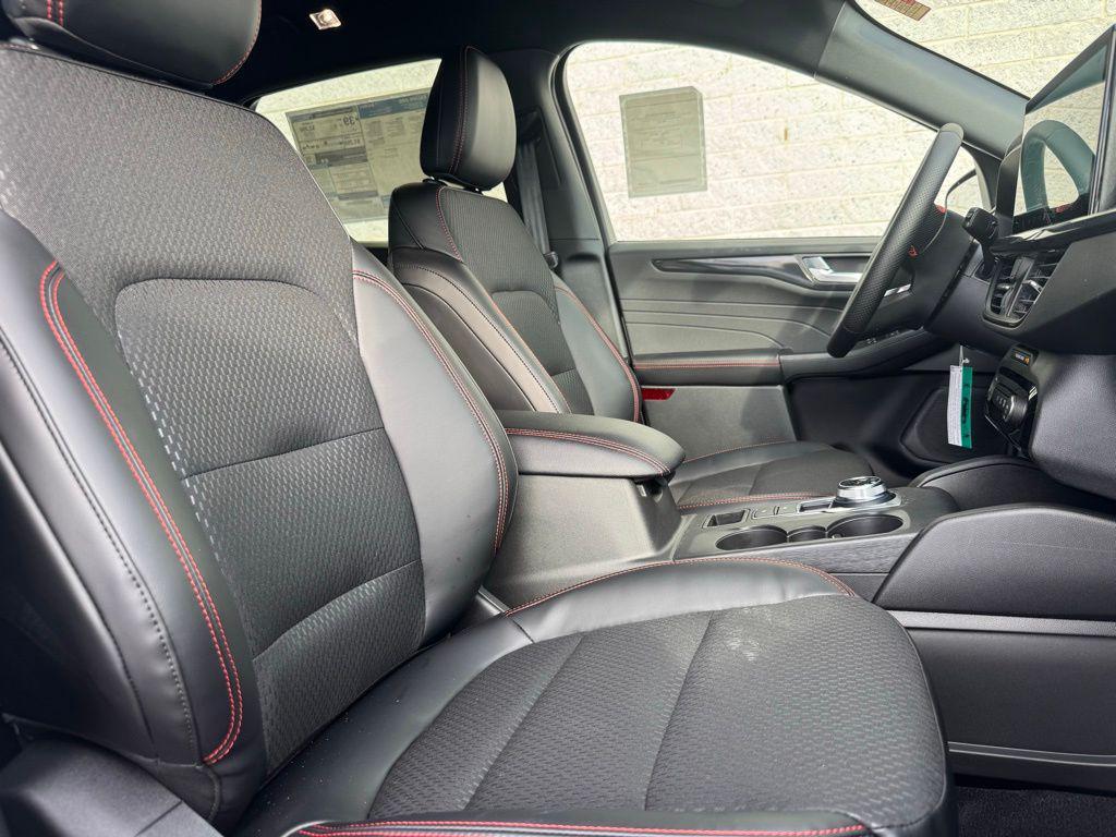 new 2026 Ford Escape car, priced at $33,957