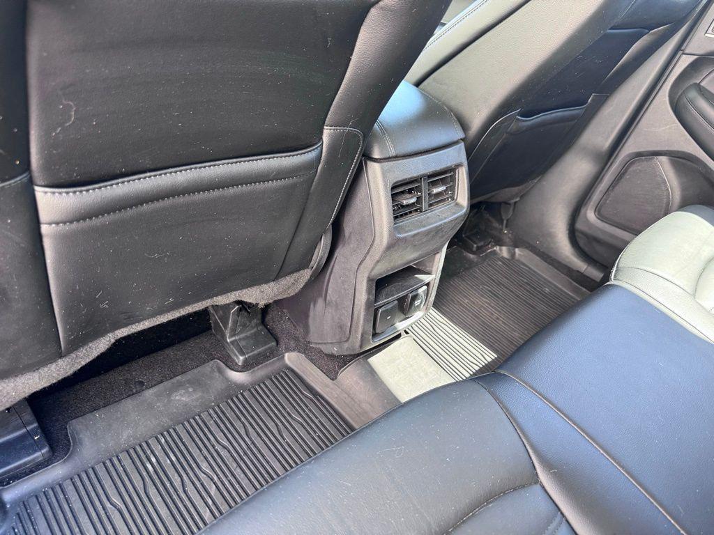 used 2018 Ford Edge car, priced at $14,788