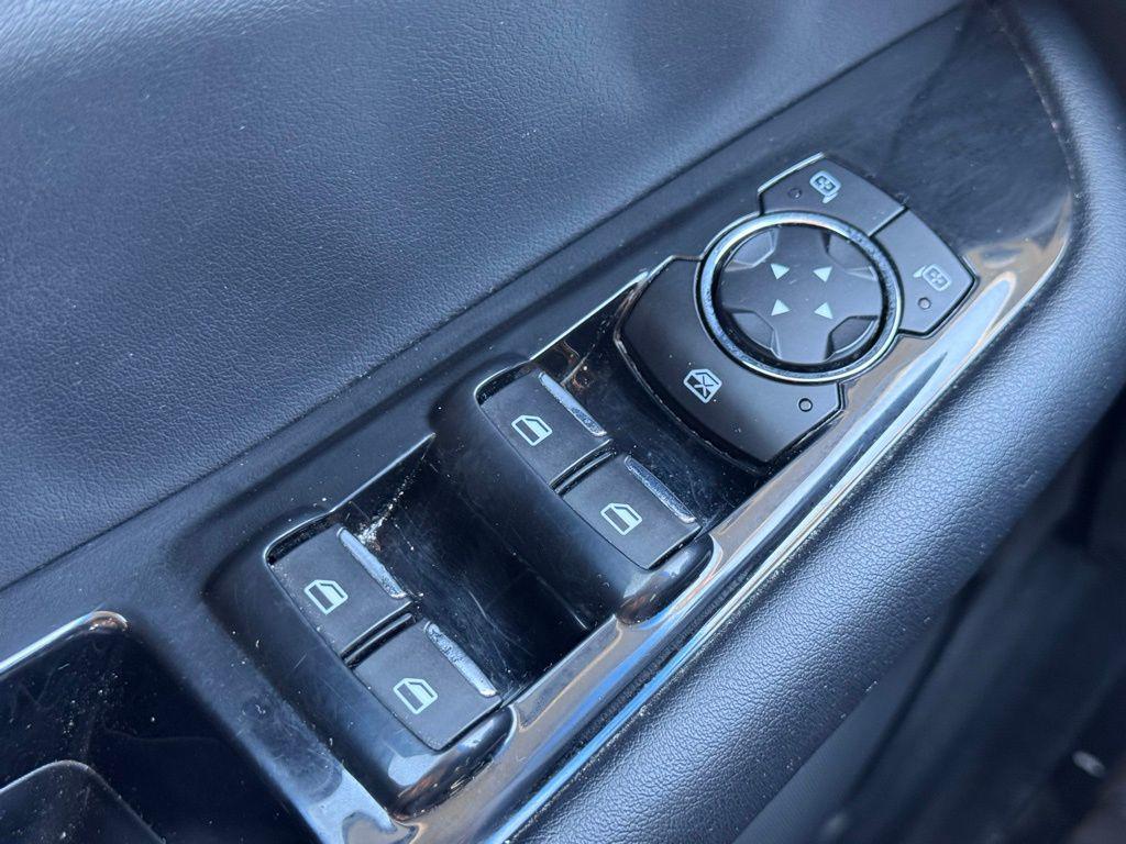 used 2018 Ford Edge car, priced at $14,788