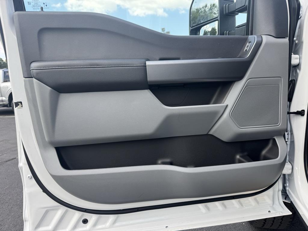 new 2026 Ford F-250 car, priced at $62,775