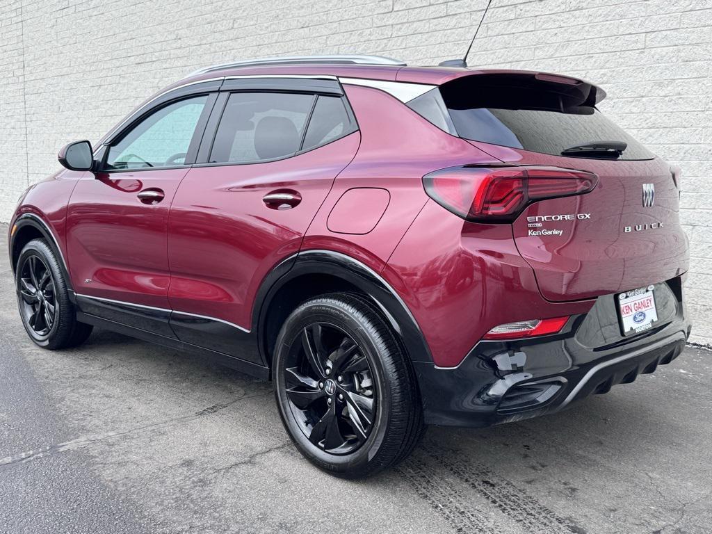 used 2025 Buick Encore GX car, priced at $25,996