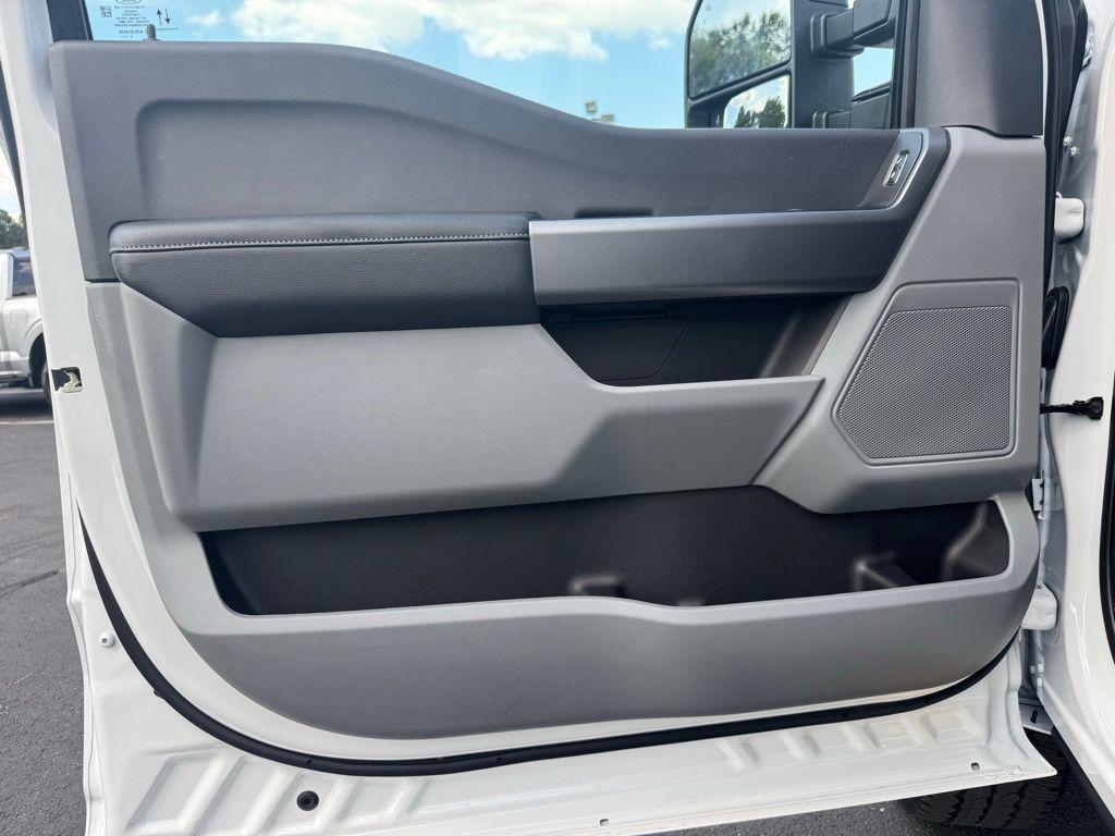 new 2026 Ford F-250 car, priced at $61,275