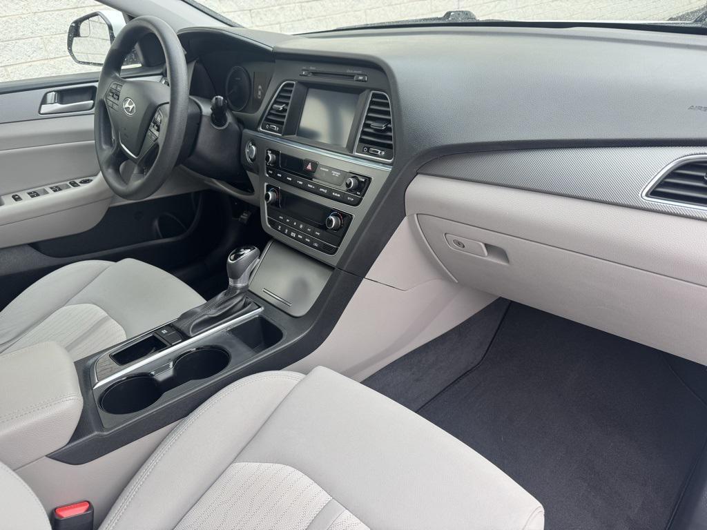 used 2017 Hyundai Sonata Hybrid car, priced at $10,994