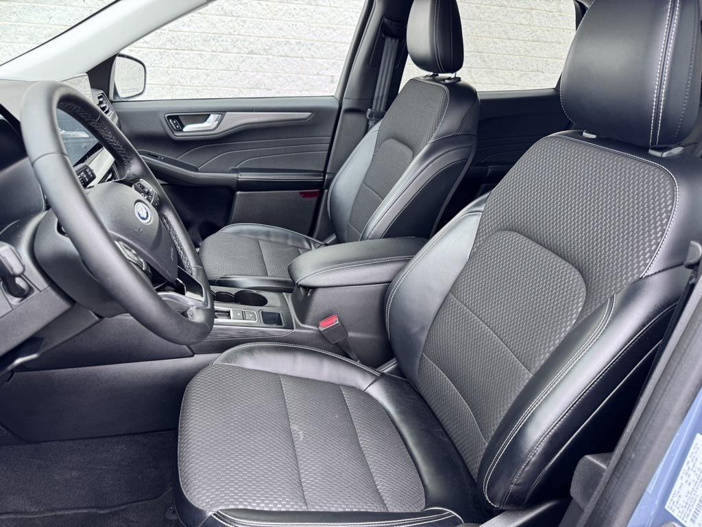 used 2023 Ford Escape PHEV car, priced at $24,226