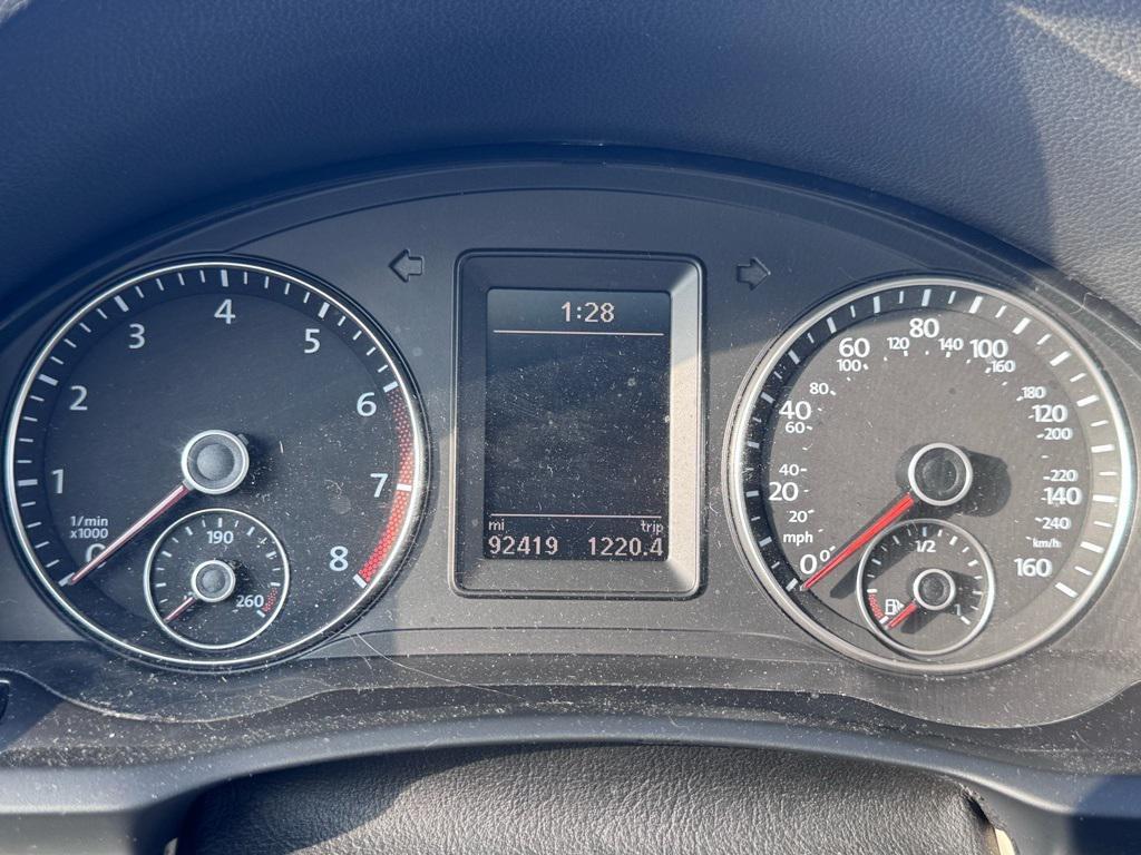 used 2013 Volkswagen Eos car, priced at $8,996