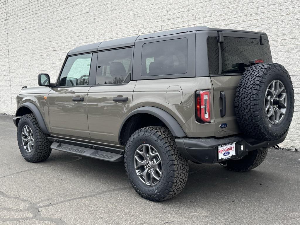 new 2025 Ford Bronco car, priced at $59,535