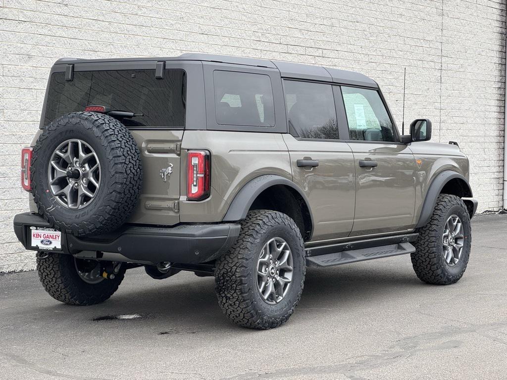 new 2025 Ford Bronco car, priced at $59,535