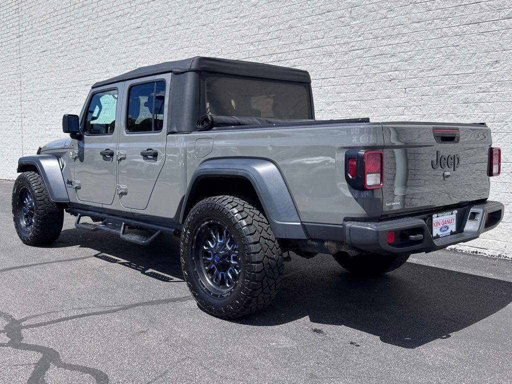 used 2020 Jeep Gladiator car, priced at $25,443
