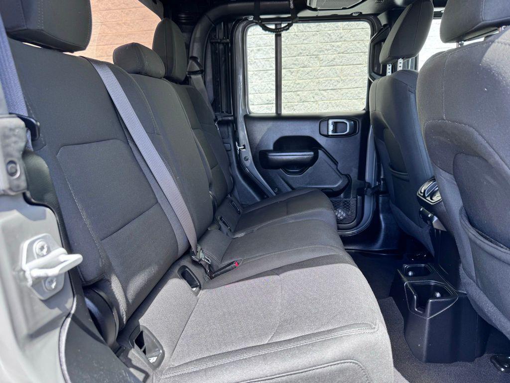 used 2020 Jeep Gladiator car, priced at $25,443