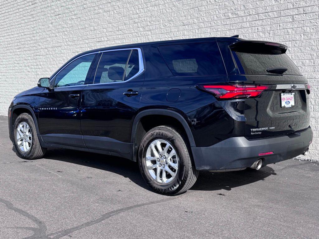 used 2023 Chevrolet Traverse car, priced at $25,992